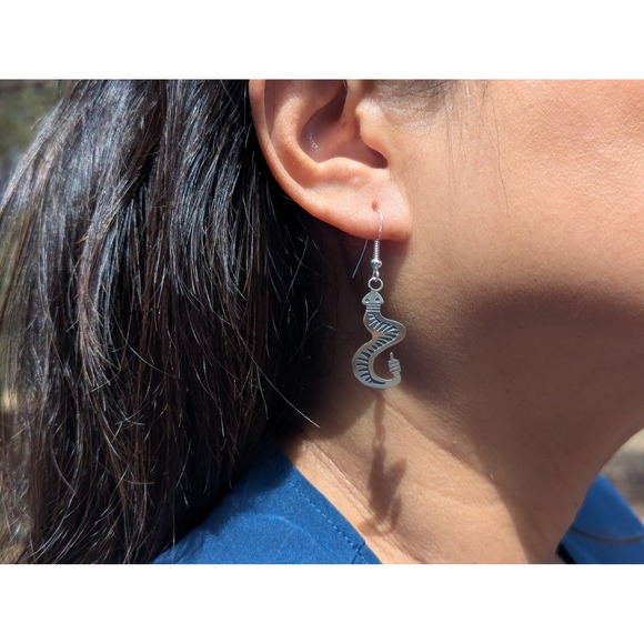 Navajo Jewelry‎ Silver Rattlesnake Earrings Native American for Women ** - Picture 9 of 11